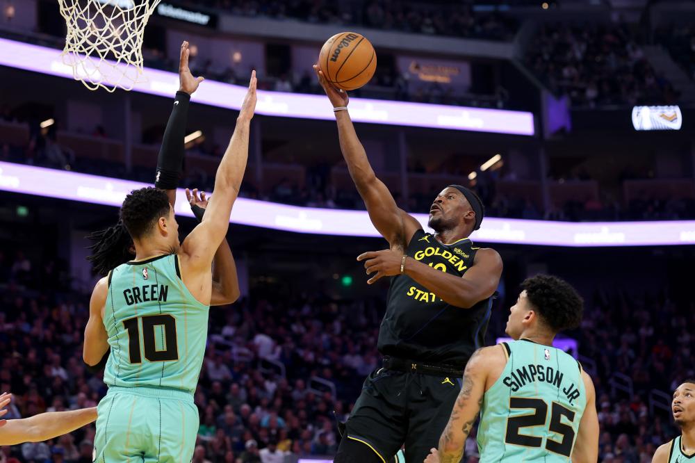 于她的游泳 于她的游泳