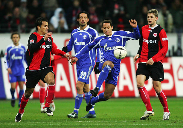 届联赛中场 届联赛中场