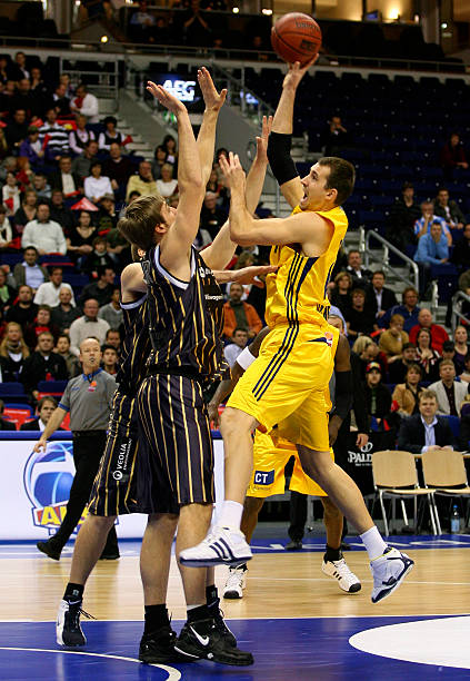 竞争与定位 竞争与定位